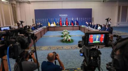 Третий раунд переговоров с Киевом. Есть ли от них толк?