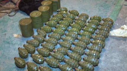 По Одессе с гранатами и боевым оружием