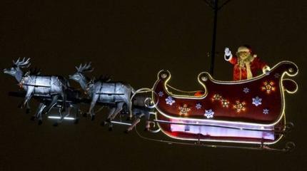 The Daily Currant: Российские войска «сбили» Санта-Клауса The Daily Currant: Российские войска «сбили» Санта-Клауса