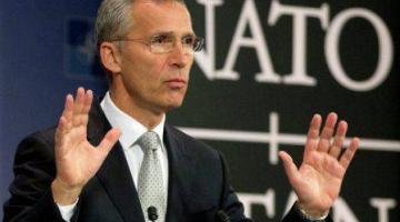 Столтенберг: НАТО не будет действовать в Ливии без запроса властей