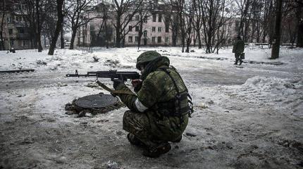 Захарченко ожидает два удара по Донецку: силовики наращивают силы Захарченко ожидает два удара по Донецку: силовики наращивают силы