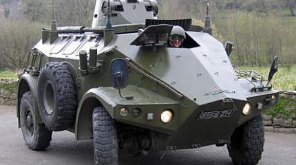 Французский бронетранспортер Panhard M-3 VTT