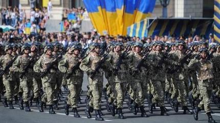 Украинская армия нуждается в оружии и финансировании Украинская армия нуждается в оружии и финансировании