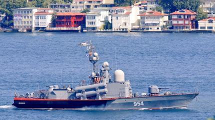 Ракетный катер "Ивановец" вышел в Средиземное море Ракетный катер "Ивановец" вышел в Средиземное море