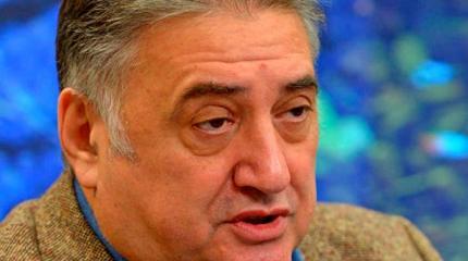 Багдасаров: Пока ВКС РФ бездействуют, взять Алеппо невозможно Багдасаров: Пока ВКС РФ бездействуют, взять Алеппо невозможно