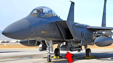 F-15E ВВС США показался с «достающей до Сибири» стелс-ракетой