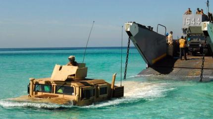 Транспорт, используемый морской пехотой США Транспорт, используемый морской пехотой США