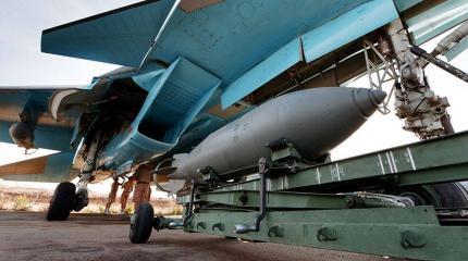 Су-34 ВКС России нанесли групповой удар по сирийским террористам