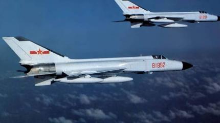Китайские боевые самолеты осваивают воздушные маршруты к берегам США Китайские боевые самолеты осваивают воздушные маршруты к берегам США