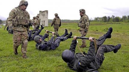 Трое против России Трое против России