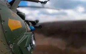 Вертолет Ми-28НМ накрыл позиции ВСУ тяжелыми ракетами С-13 "Тулумбас"
