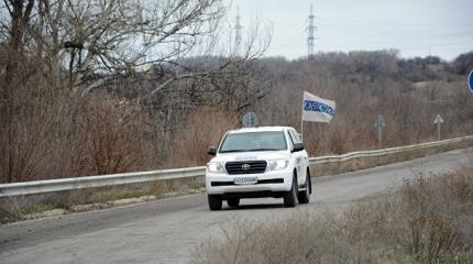 Украинские диверсанты подорвали авто ОБСЕ в ЛНР Украинские диверсанты подорвали авто ОБСЕ в ЛНР