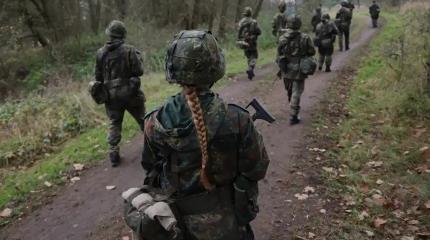 Новая мобилизация: людоед Зеленский собирается угробить женщин