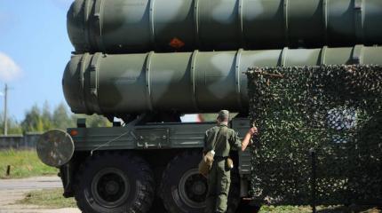 Три полка Западного военного округа получат системы С-400 в 2015 году Три полка Западного военного округа получат системы С-400 в 2015 году