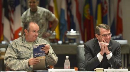 Почему США выгодна война с Россией и Китаем? Почему США выгодна война с Россией и Китаем?