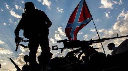 Французские добровольцы вступили в ряды ополчения на востоке Украины Французские добровольцы вступили в ряды ополчения на востоке Украины