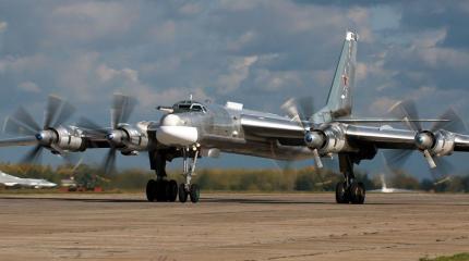 НАТО сопроводило российские Ту-142 над пятью морями и двумя океанами