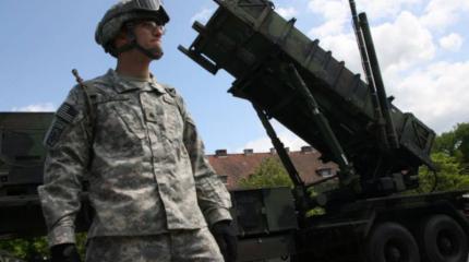 Армии США не хватает денег на мировое господство Армии США не хватает денег на мировое господство
