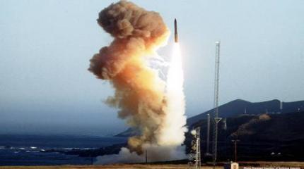 США испытали межконтинентальную ракету Minuteman III