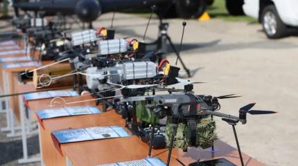 В Белоруссии появились войска беспилотных авиационных комплексов В Белоруссии появились войска беспилотных авиационных комплексов