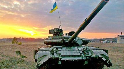 В Никишино необычное «сафари» — охота на украинский танк и БМП В Никишино необычное «сафари» — охота на украинский танк и БМП