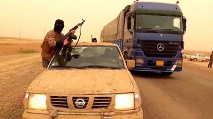 Новые провокации США на авиаудары: Боевики готовят нападения на конвои ООН Новые провокации США на авиаудары: Боевики готовят нападения на конвои ООН