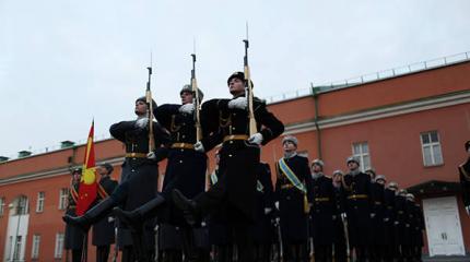 Дисциплина и нагрузки: как стать лицом государства Дисциплина и нагрузки: как стать лицом государства