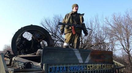 Порошенко выводят из-под обстрела