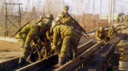 Железнодорожные войска РФ начали строить железную дорогу в обход Украины Железнодорожные войска РФ начали строить железную дорогу в обход Украины