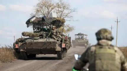 Три ФАБа-3000 по штабу Сырского: Главком лично возглавил оборону Покровска