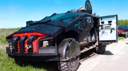 Целая колонна бронемашин "Фалькатус" в Крыму попала на видео Целая колонна бронемашин "Фалькатус" в Крыму попала на видео