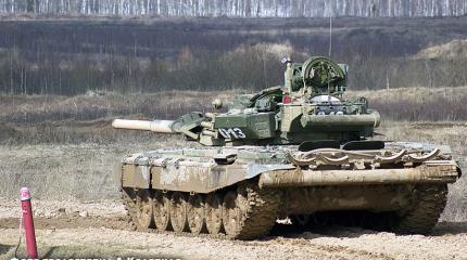 Наш танкист в Хмеймиме Наш танкист в Хмеймиме