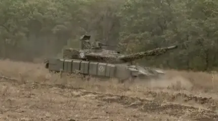 Шустрее Abrams и Leopard: танкисты ВС РФ раскрыли преимущества Т-80БВМ Шустрее Abrams и Leopard: танкисты ВС РФ раскрыли преимущества Т-80БВМ