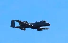 Американский штурмовик A-10 убил 7 и ранил 13 солдат армии Ирака