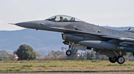 100 пилотов для F-16 Украина наберет, не будет хватать — посадят наёмников