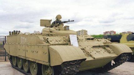 Русский тяжелый танковый БТР на базе среднего Т-55 по защите лучше Bradley