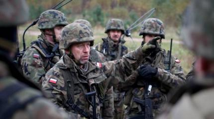 2500 злотых – оклад для рядового. МНО Польши создает 6 тысяч новых должност 2500 злотых – оклад для рядового. МНО Польши создает 6 тысяч новых должност