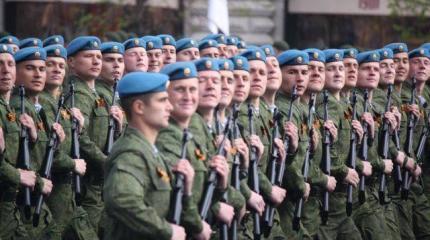 Псковские десантники пройдут парадом по Минску Псковские десантники пройдут парадом по Минску