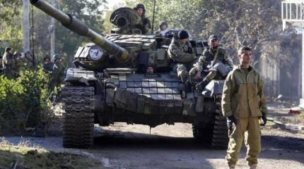 Донецк: танковые бои и ожесточенные артобстрелы по всей линии фронта Донецк: танковые бои и ожесточенные артобстрелы по всей линии фронта