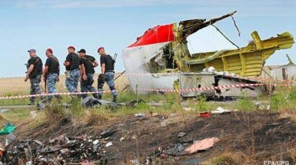Рейс МН17 расстрелял украинский истребитель Рейс МН17 расстрелял украинский истребитель