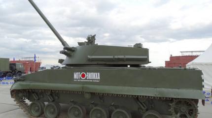 120-мм самоходное орудие 2С31 «Вена» на выставке RAE-2015 120-мм самоходное орудие 2С31 «Вена» на выставке RAE-2015