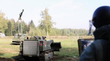 Российская армия в 2016 году получит ряд роботов нового поколения Российская армия в 2016 году получит ряд роботов нового поколения