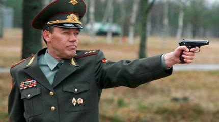 Герасимов удивился критике НАТО по поводу новых дивизий ВС РФ Герасимов удивился критике НАТО по поводу новых дивизий ВС РФ