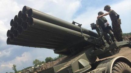 С баз хранения украинского оружия продолжает пропадать тяжелая техника