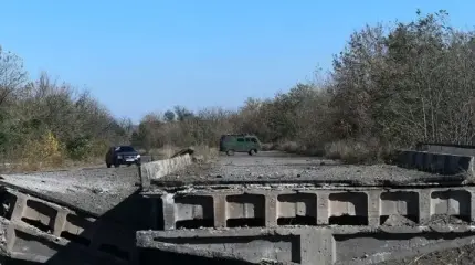 "Донбасский партизан": Мост через реку Волчья теперь разрушен полностью "Донбасский партизан": Мост через реку Волчья теперь разрушен полностью