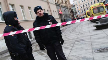 На приемную ФСБ в Хабаровске совершено нападение На приемную ФСБ в Хабаровске совершено нападение
