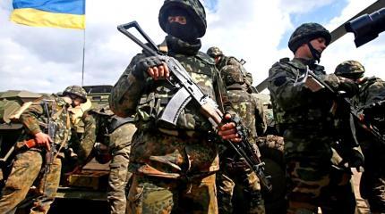 В бой идут одни «пиджаки» В бой идут одни «пиджаки»
