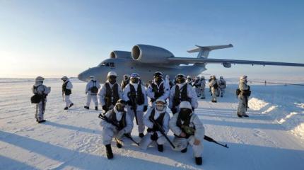 Береговая охрана США боится российских военных в Арктике Береговая охрана США боится российских военных в Арктике