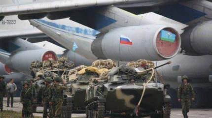 В Сирии находится около 2000 российских солдат В Сирии находится около 2000 российских солдат