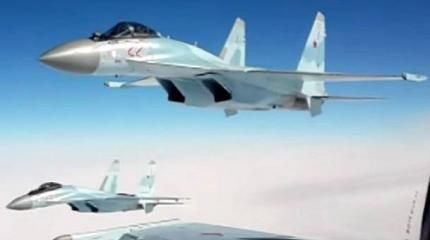 Су-35 отработали воздушный бой над Курилами: кадры из кабины